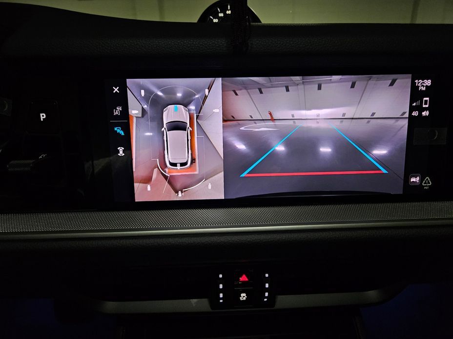 Porsche Cayenne 2025