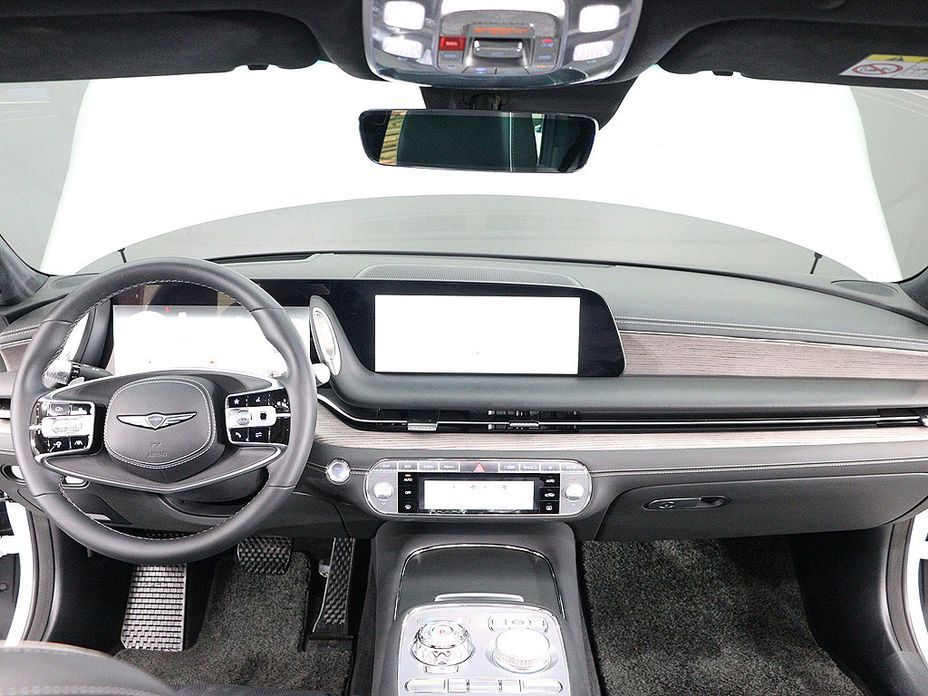 Genesis G90 2025