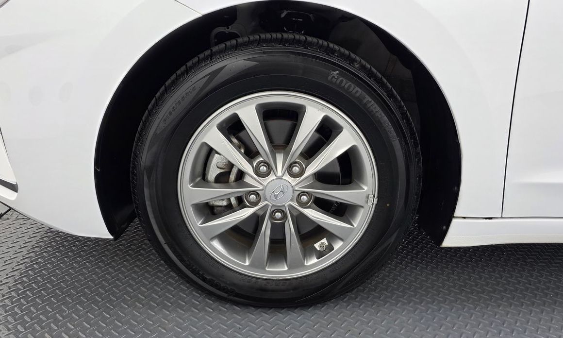 Hyundai AVANTE 2020
