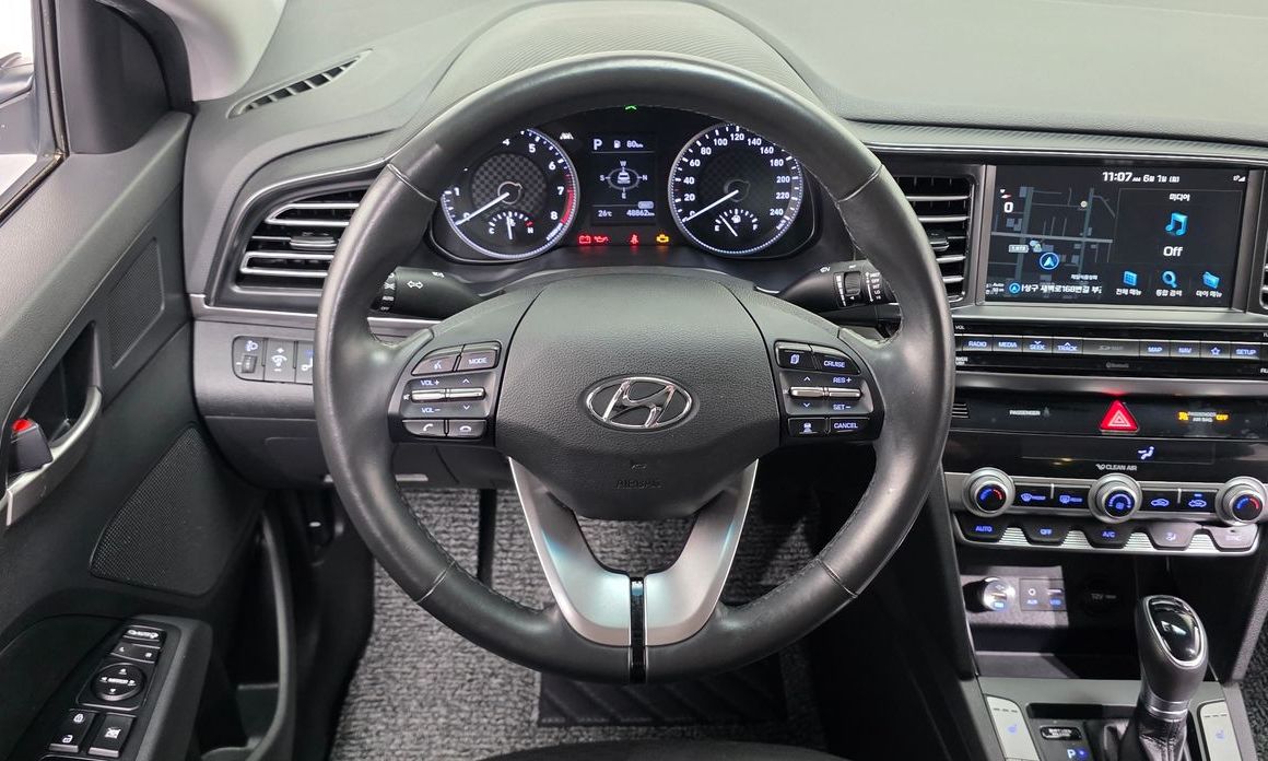 Hyundai AVANTE 2020