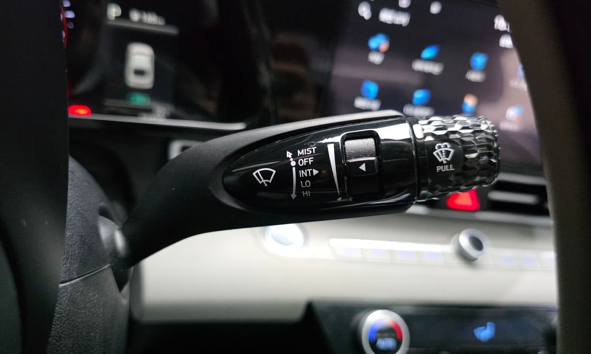 Hyundai AVANTE 2021