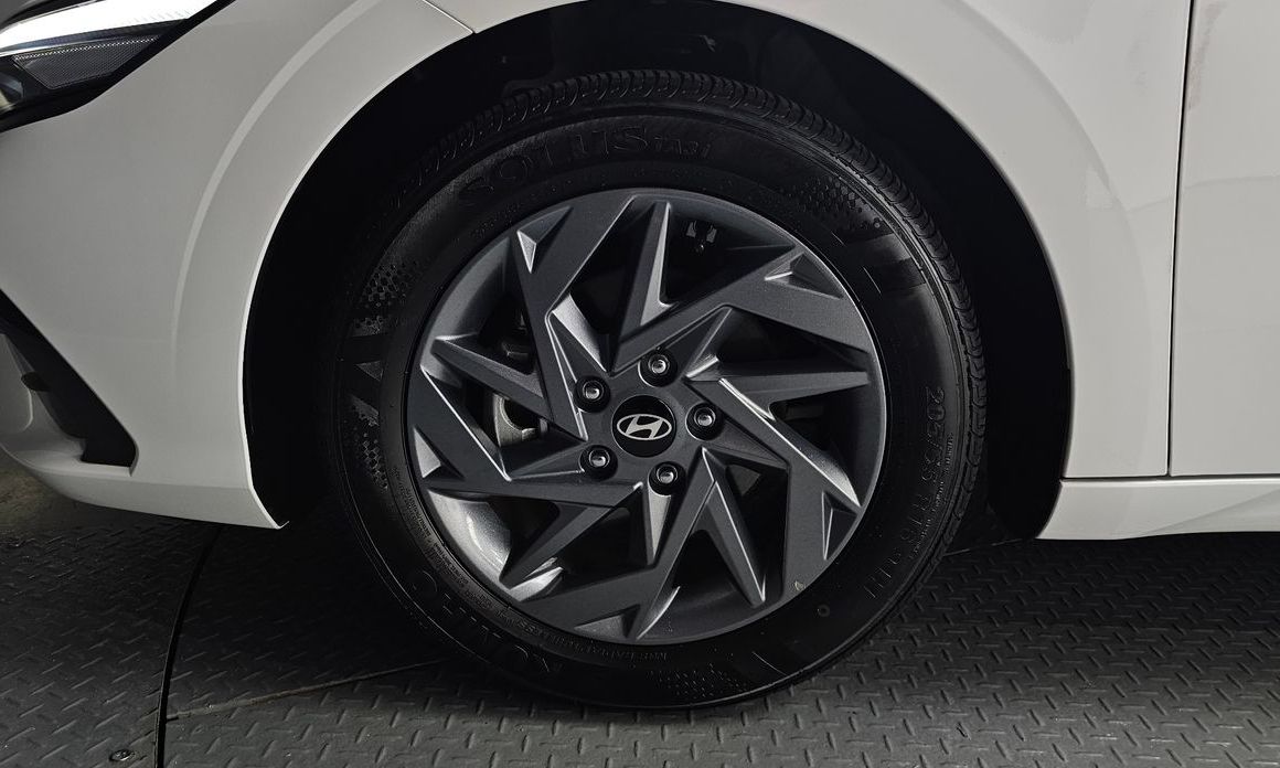 Hyundai AVANTE 2026