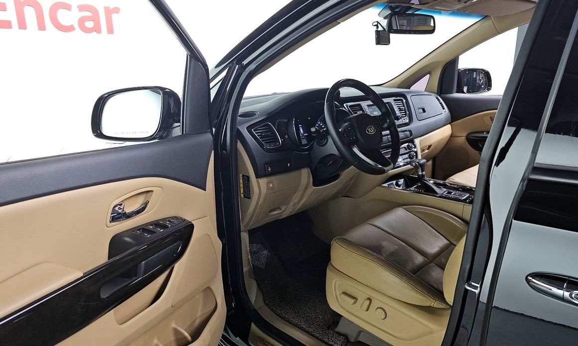 Kia Canival 2020