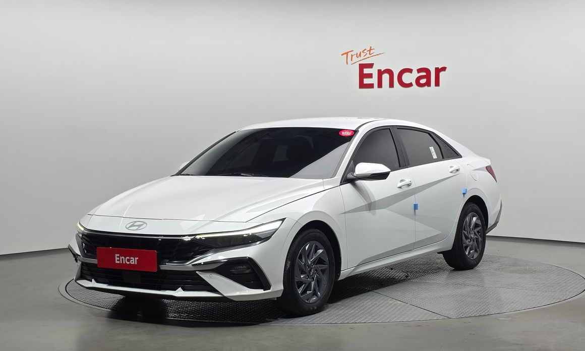 Hyundai AVANTE 2024
