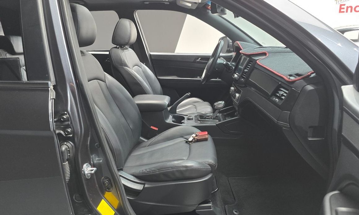 KG_Mobility_Ssangyong Rexton 2020