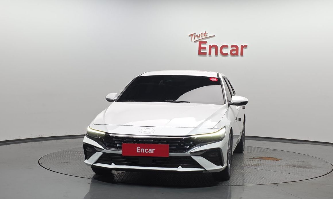 Hyundai AVANTE 2024