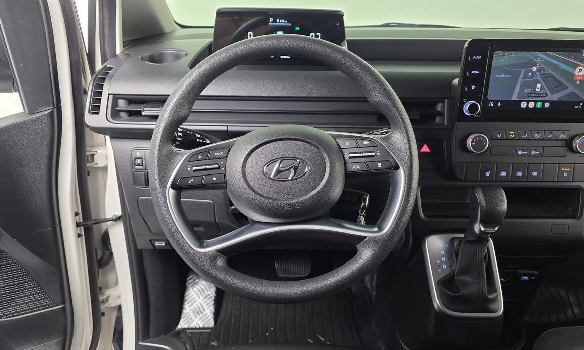 Hyundai Staria 2022