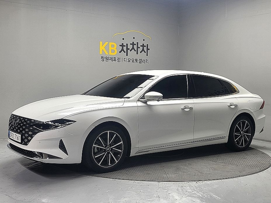 Hyundai Grandeur 2021