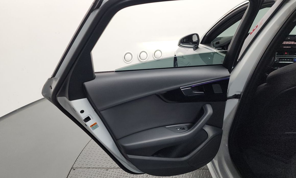 Audi A4 2021