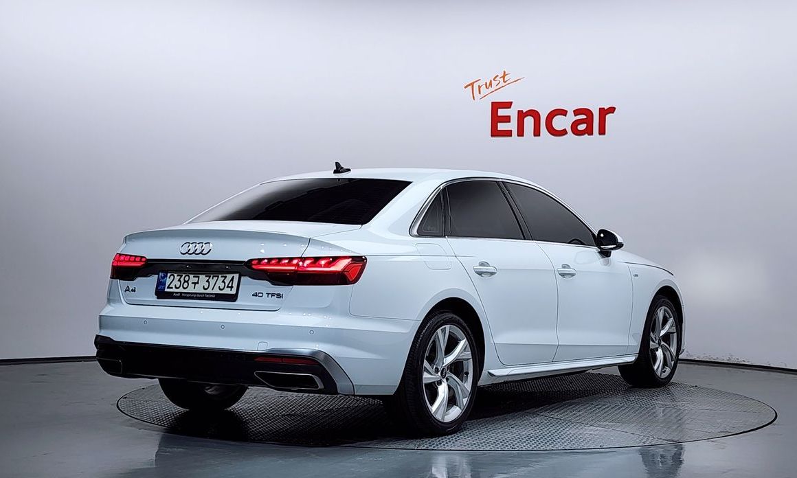 Audi A4 2021