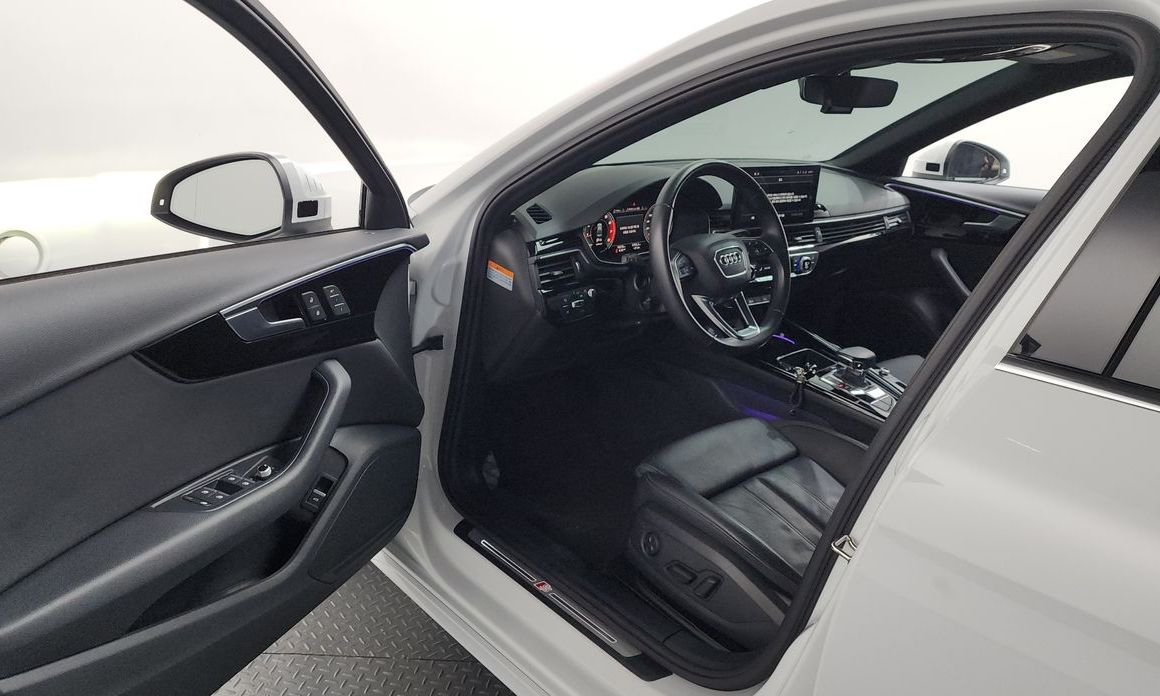 Audi A4 2021