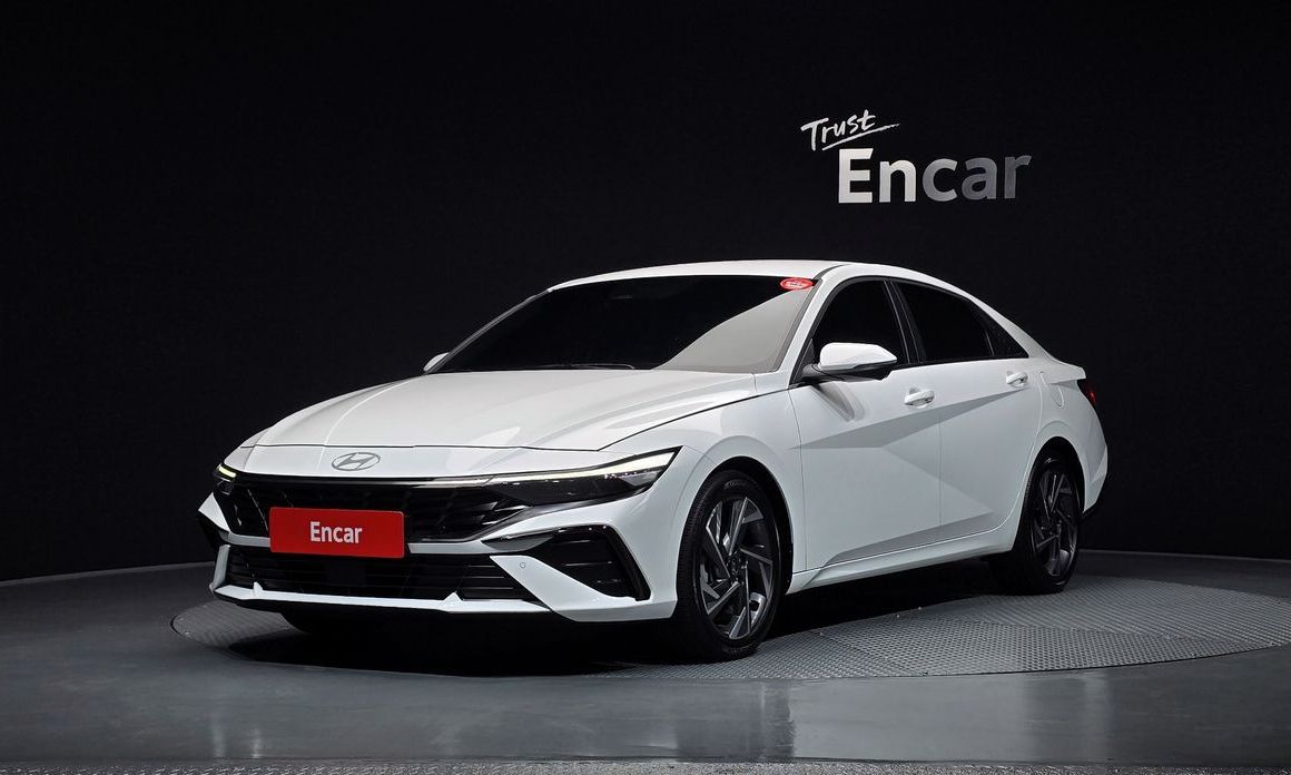 Hyundai AVANTE 2025