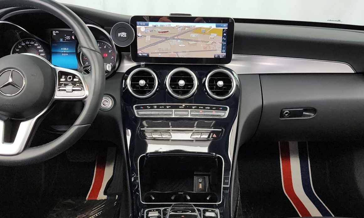 Mercedes-Benz C-Class 2020