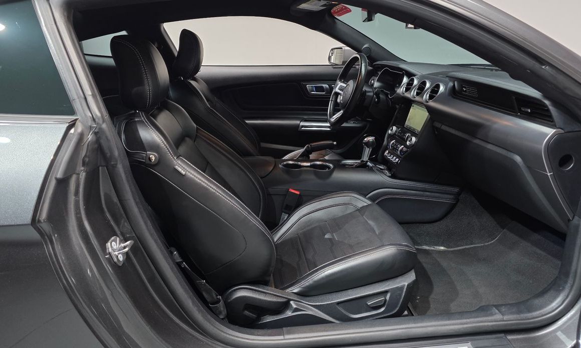 Ford Mustang 2020