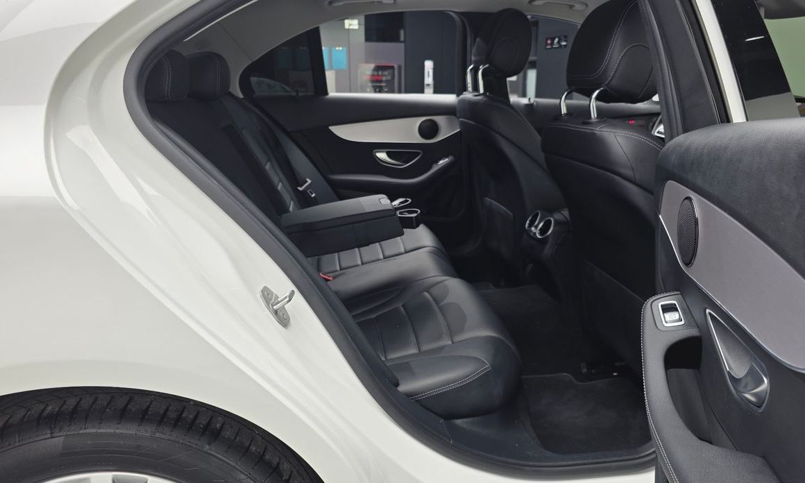 Mercedes-Benz C-Class 2020