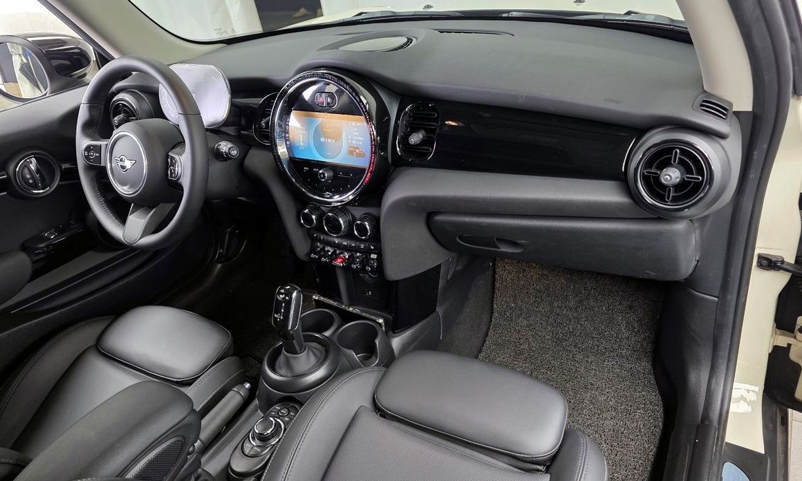 Mini Cooper 2023