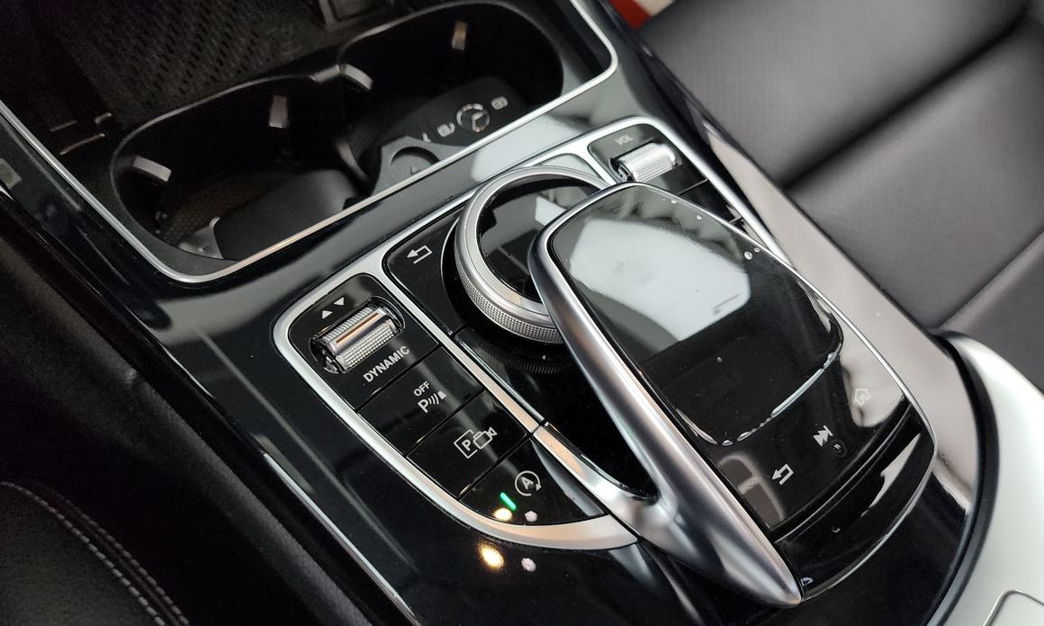 Mercedes-Benz C-Class 2020