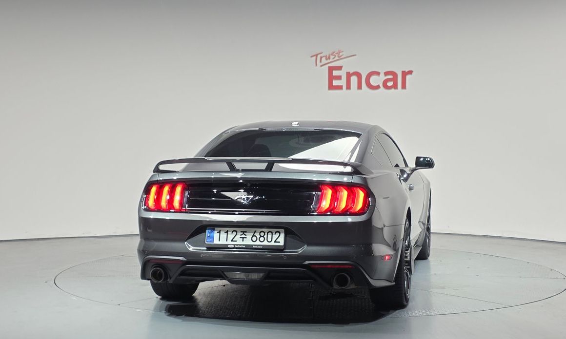 Ford Mustang 2020
