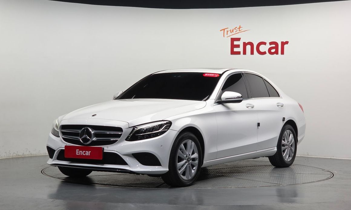 Mercedes-Benz C-Class 2020