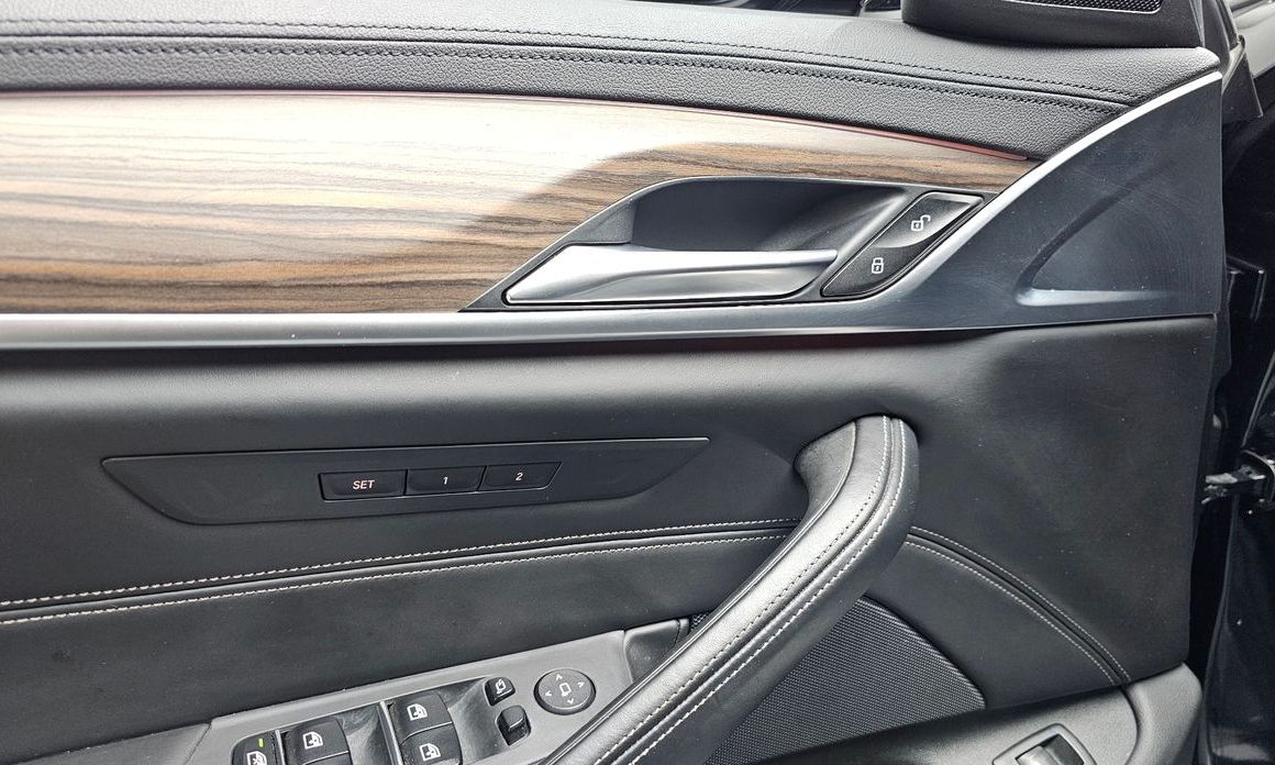BMW 5-Series 2018