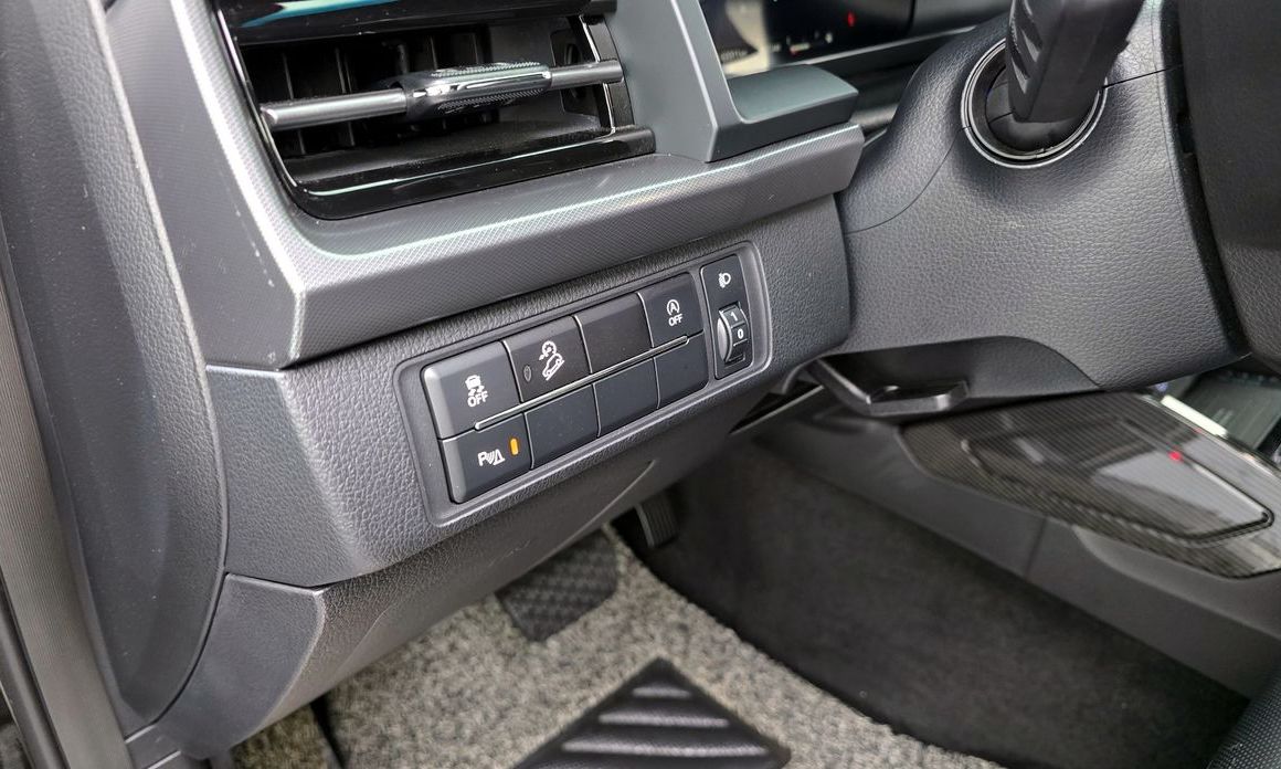 KG_Mobility_Ssangyong Rexton 2024