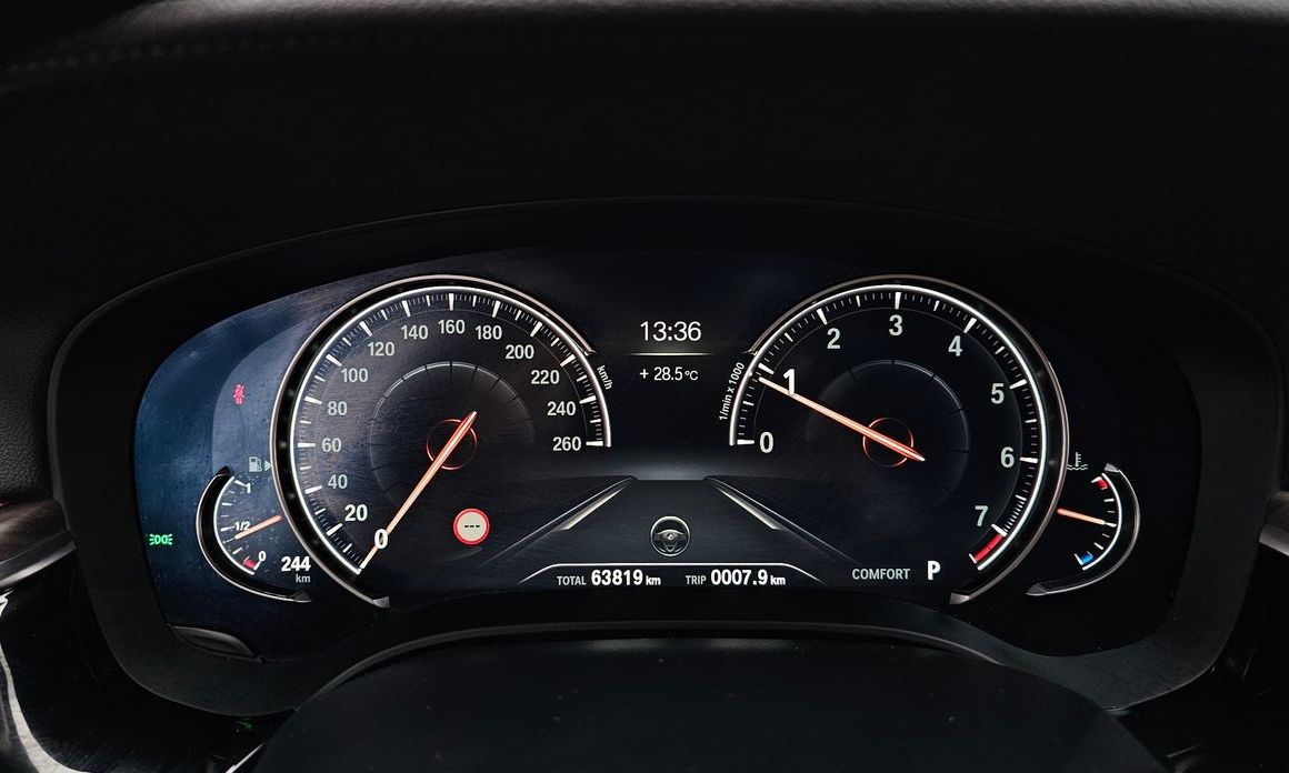 BMW 5-Series 2018