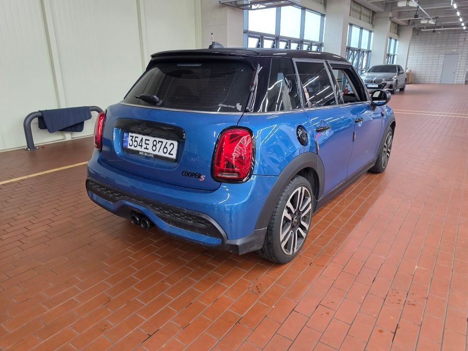 Mini Cooper 2024