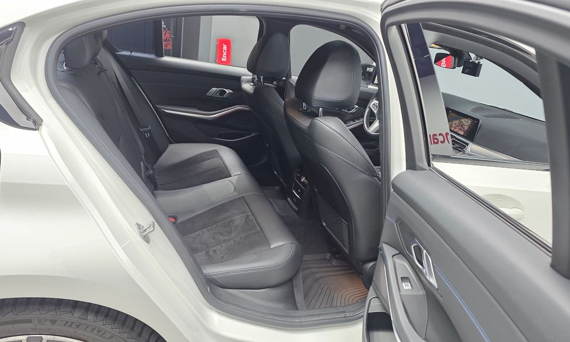 BMW 3-Series 2022