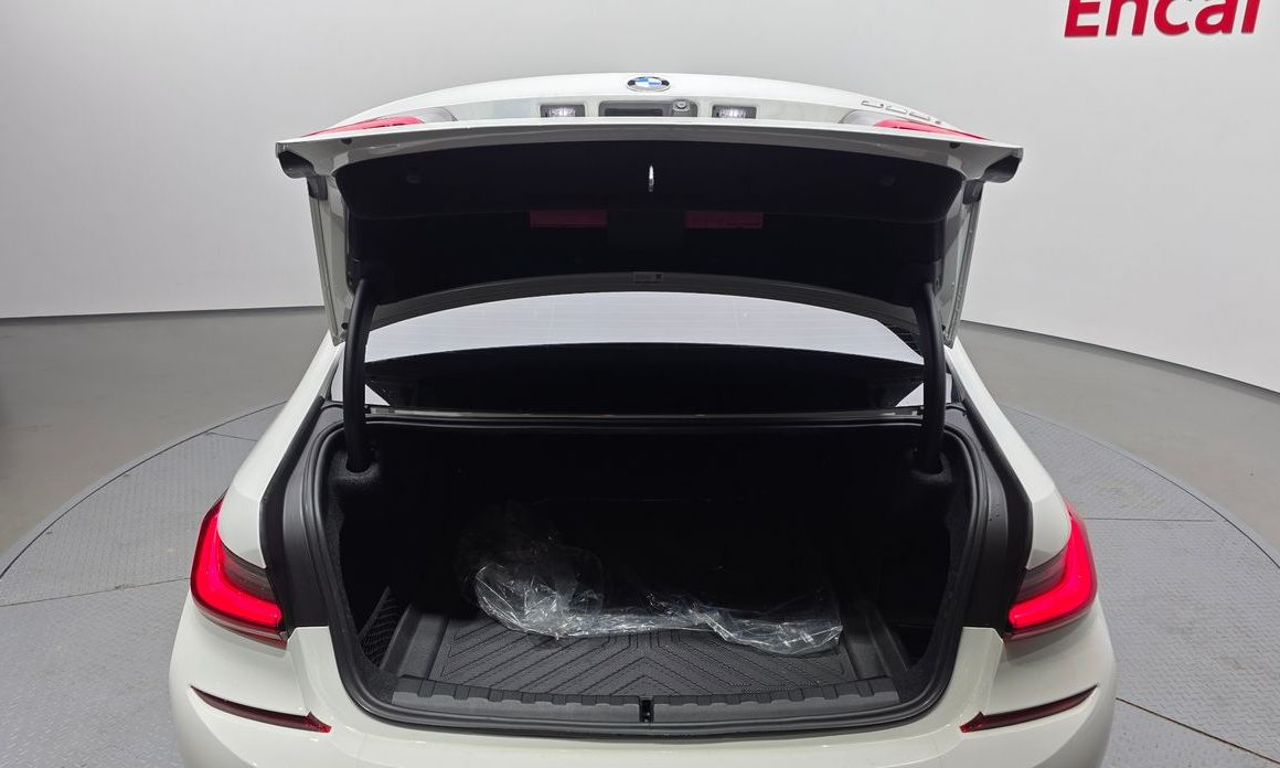 BMW 3-Series 2022