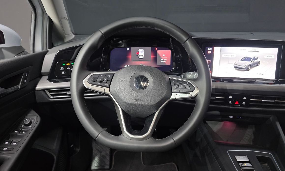 Volkswagen Golf 2022