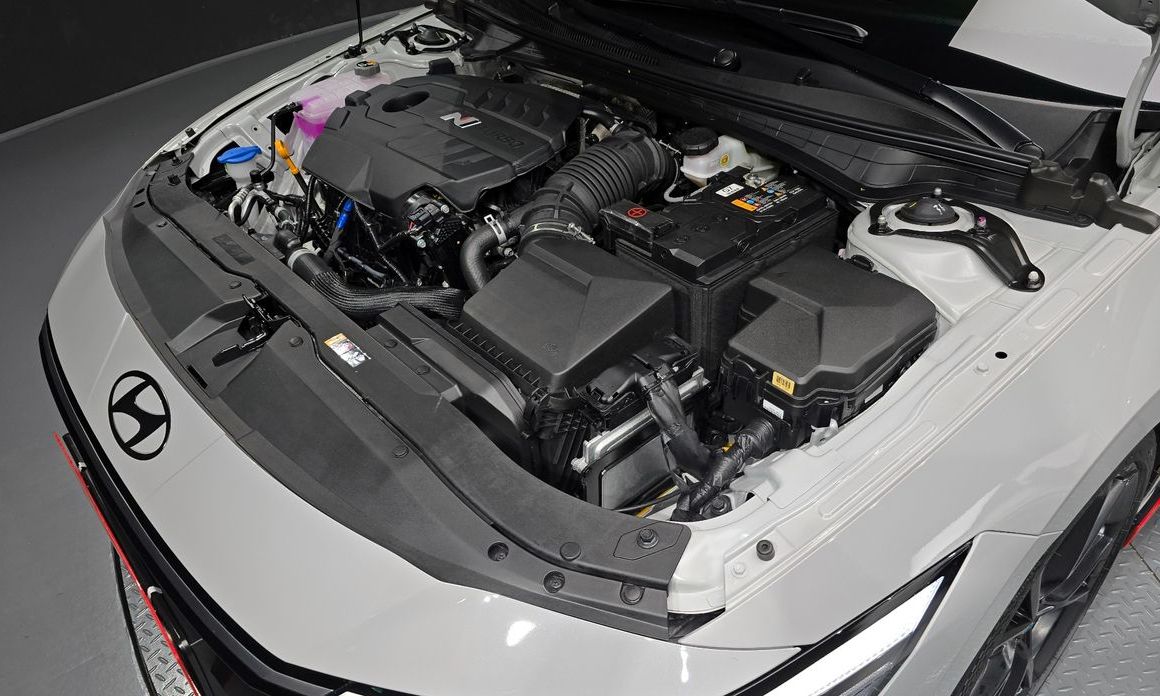 Hyundai AVANTE 2025