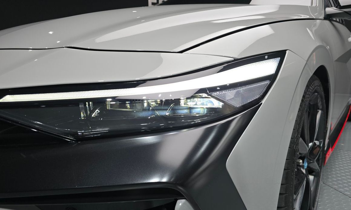 Hyundai AVANTE 2025