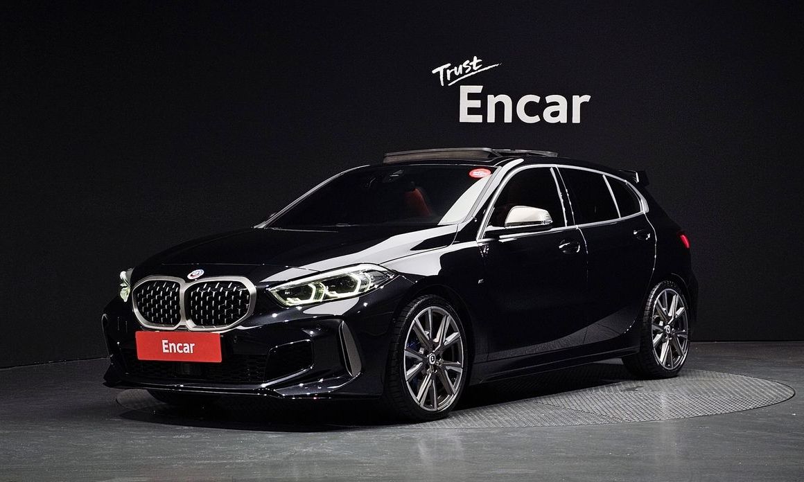 BMW 1-Series 2023
