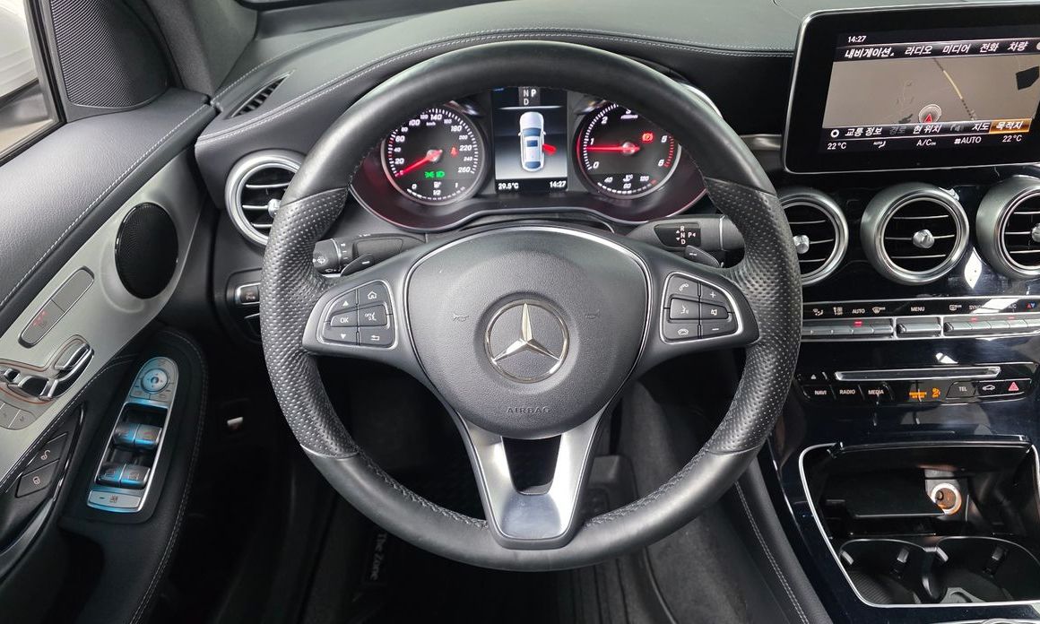 Mercedes-Benz GLC-Class 2018