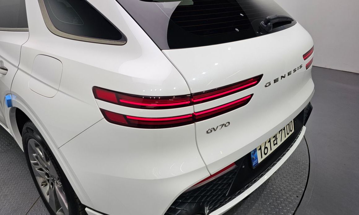 Genesis GV70 2021