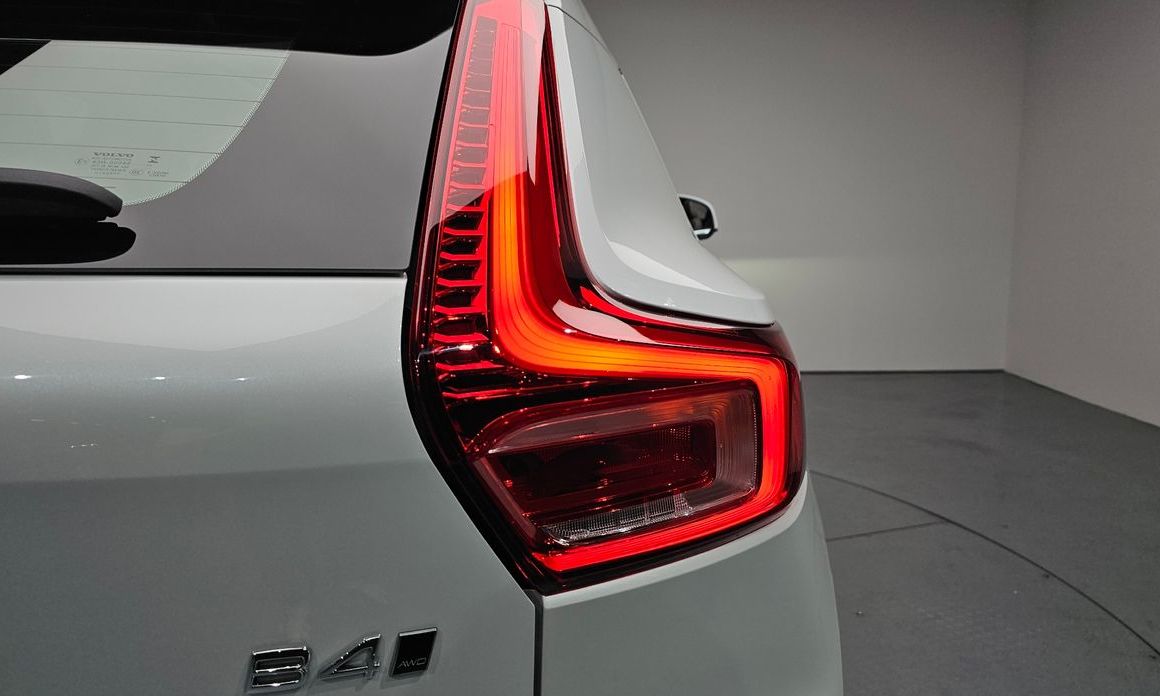 Volvo XC40 2023