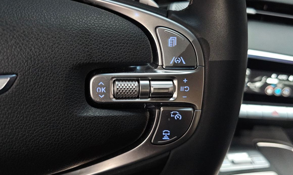 Genesis GV70 2023