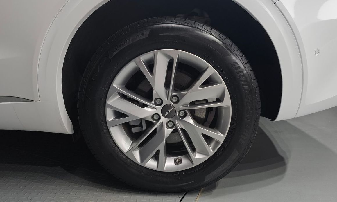 Genesis GV70 2023