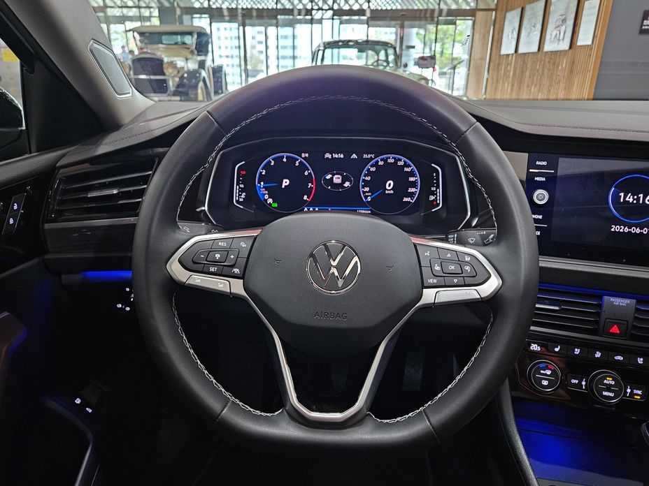 Volkswagen Jetta 2023