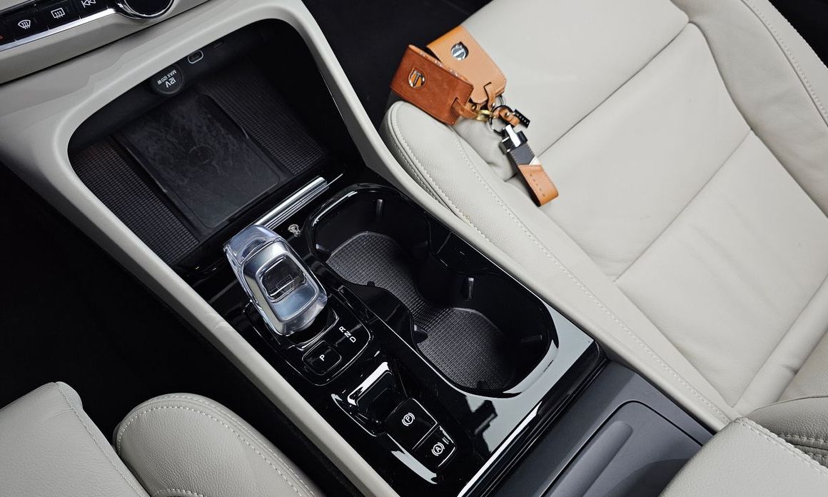 Volvo XC40 2023