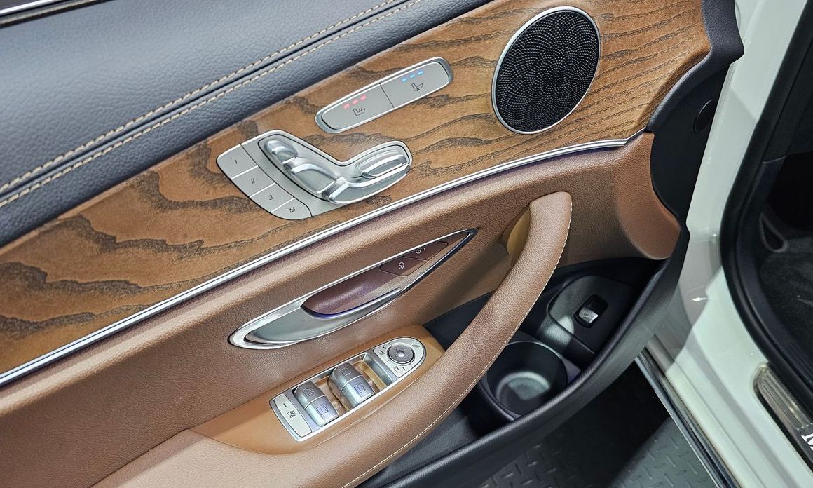 Mercedes-Benz E-Class 2021