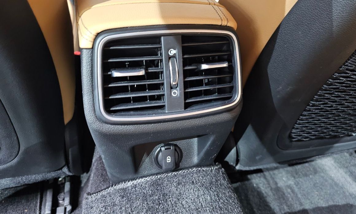 Genesis G70 2023