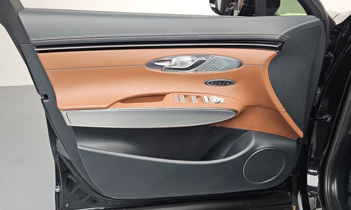 Genesis GV70 2023