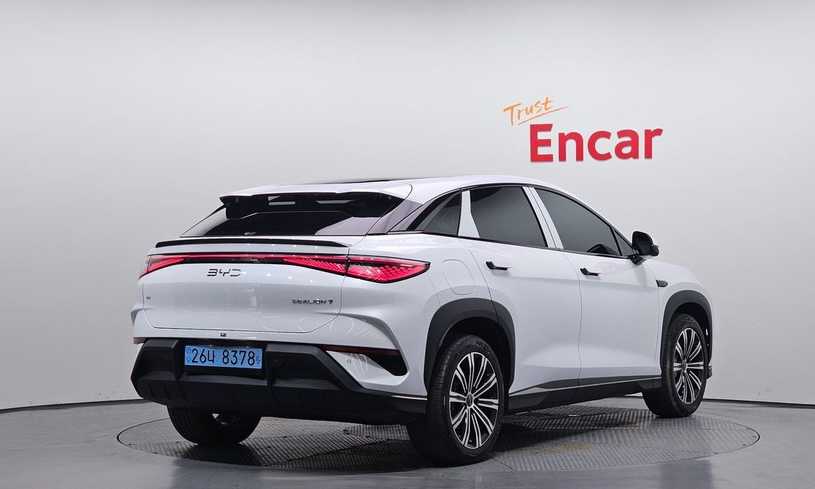 BYD Sealion 7  2026