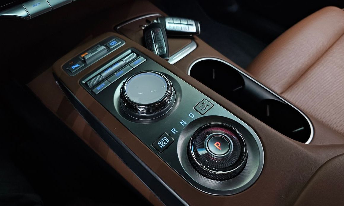 Genesis GV70 2023