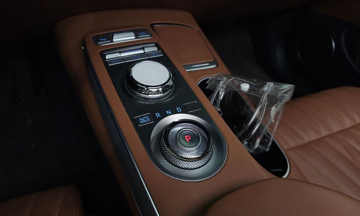 Genesis GV70 2023