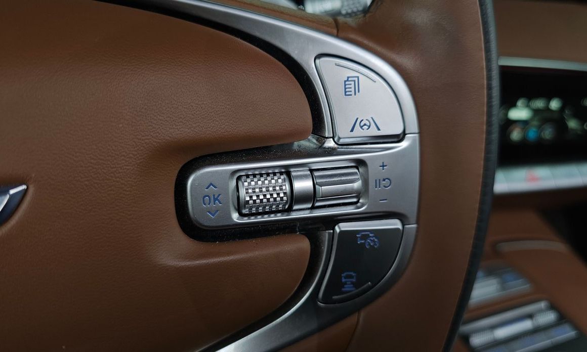 Genesis GV70 2023