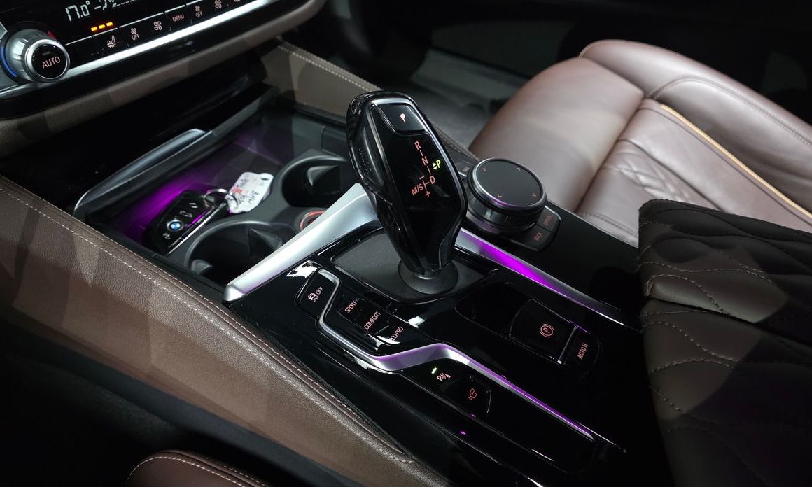 BMW 5-Series 2021