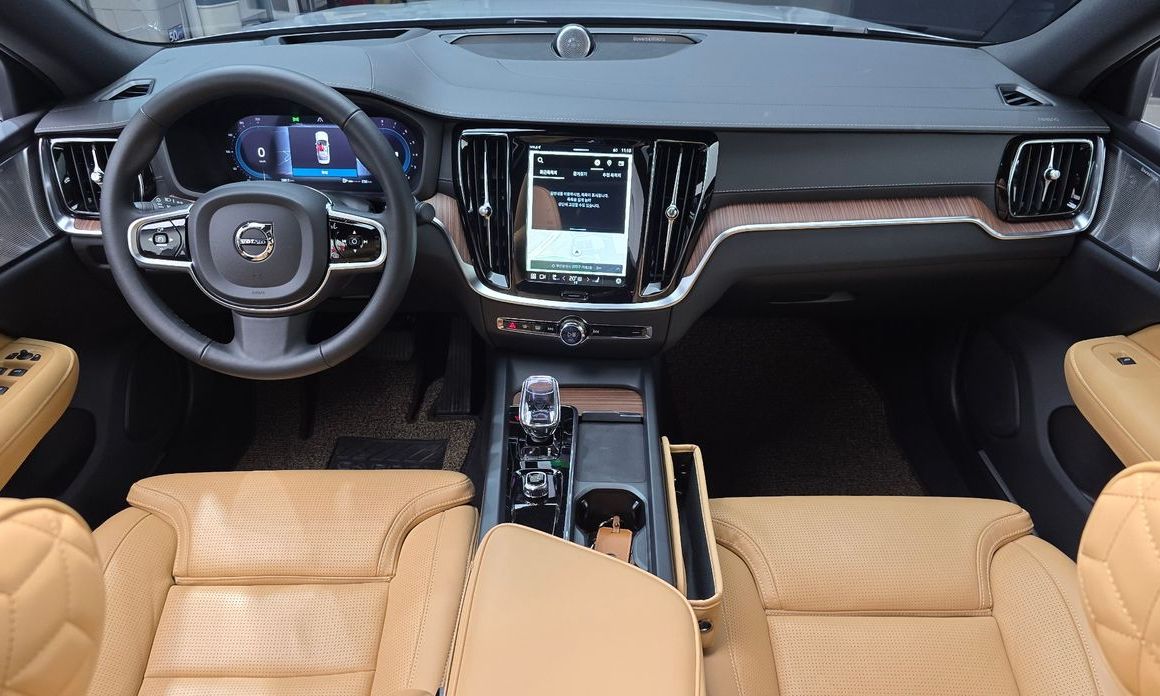 Volvo S60 2024