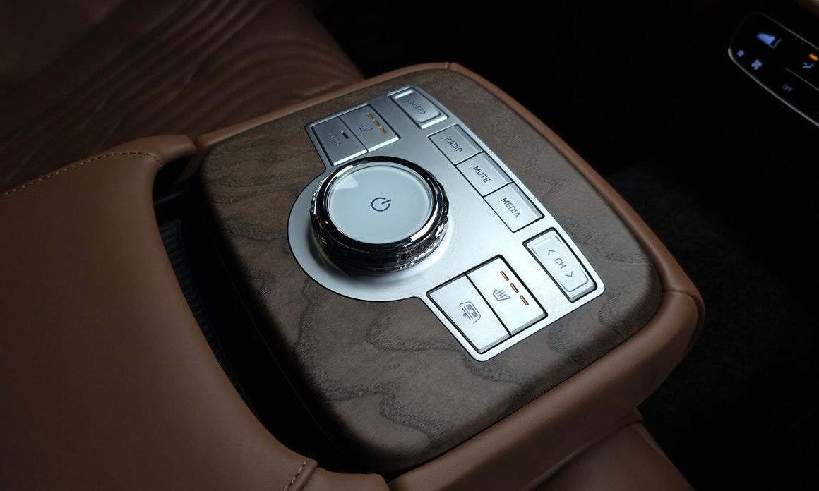 Genesis G80 2023